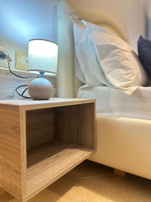 Lungomare Stay 24/7 Self Check-In Vlorë Exteriör bild