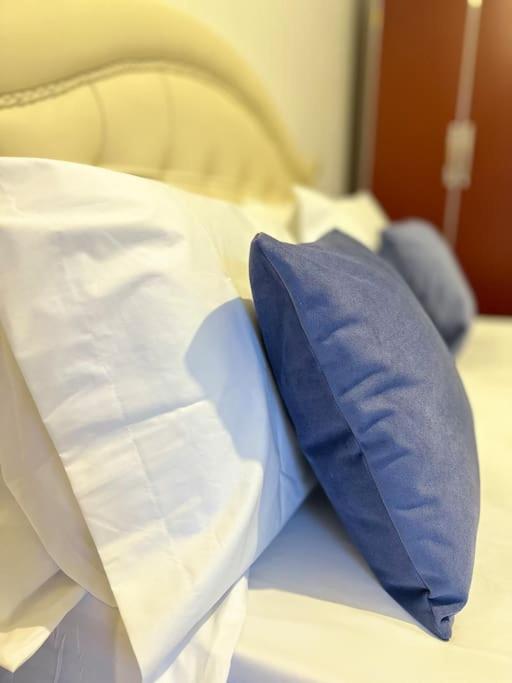 Lungomare Stay 24/7 Self Check-In Vlorë Exteriör bild