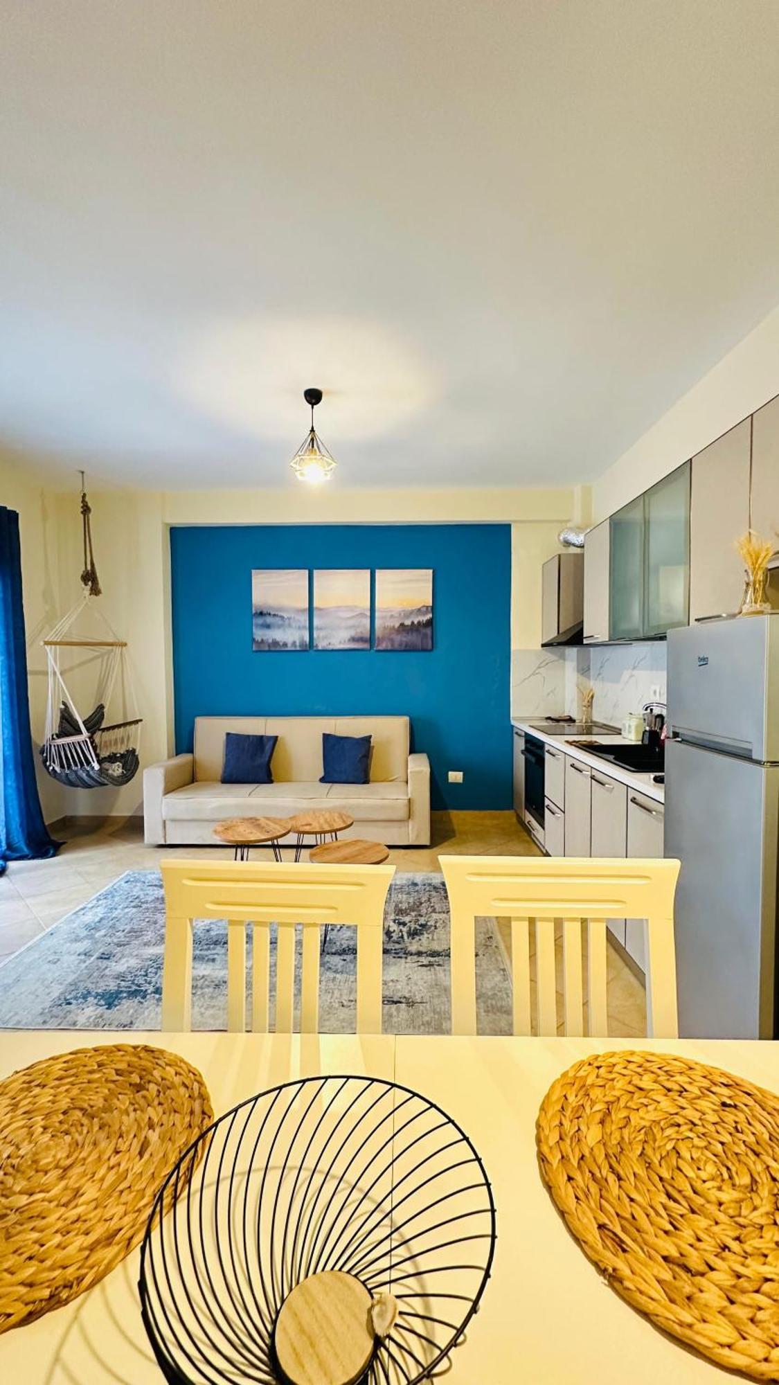 Lungomare Stay 24/7 Self Check-In Vlorë Exteriör bild