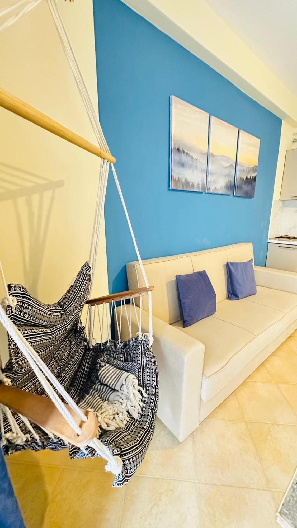Lungomare Stay 24/7 Self Check-In Vlorë Exteriör bild